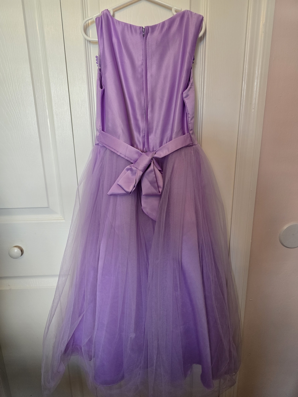 Lace Appliqué Lilac Tulle Flower Girl Dress - Picture 4 of 4